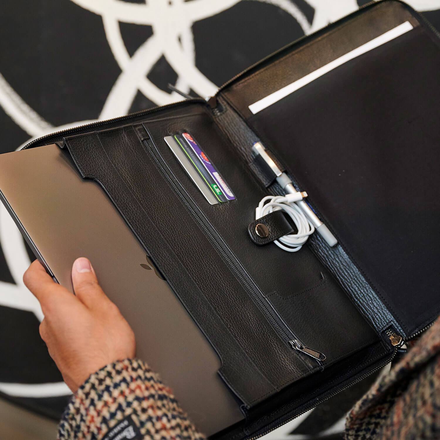 Black Leather Document Holder Leather Goods Adesso Accessories